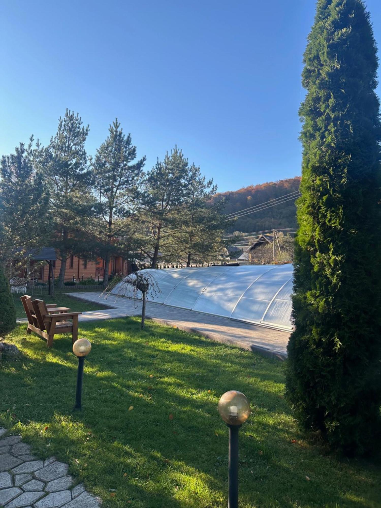 Villa Затишна De Luxe Mikulicsin Kültér fotó